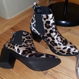 NWOT Leopard booties!